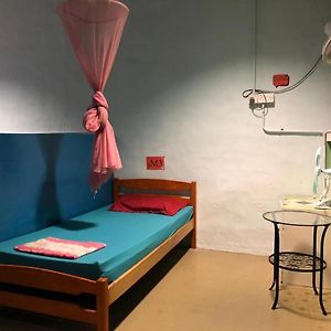 Dormitory Room Mixed